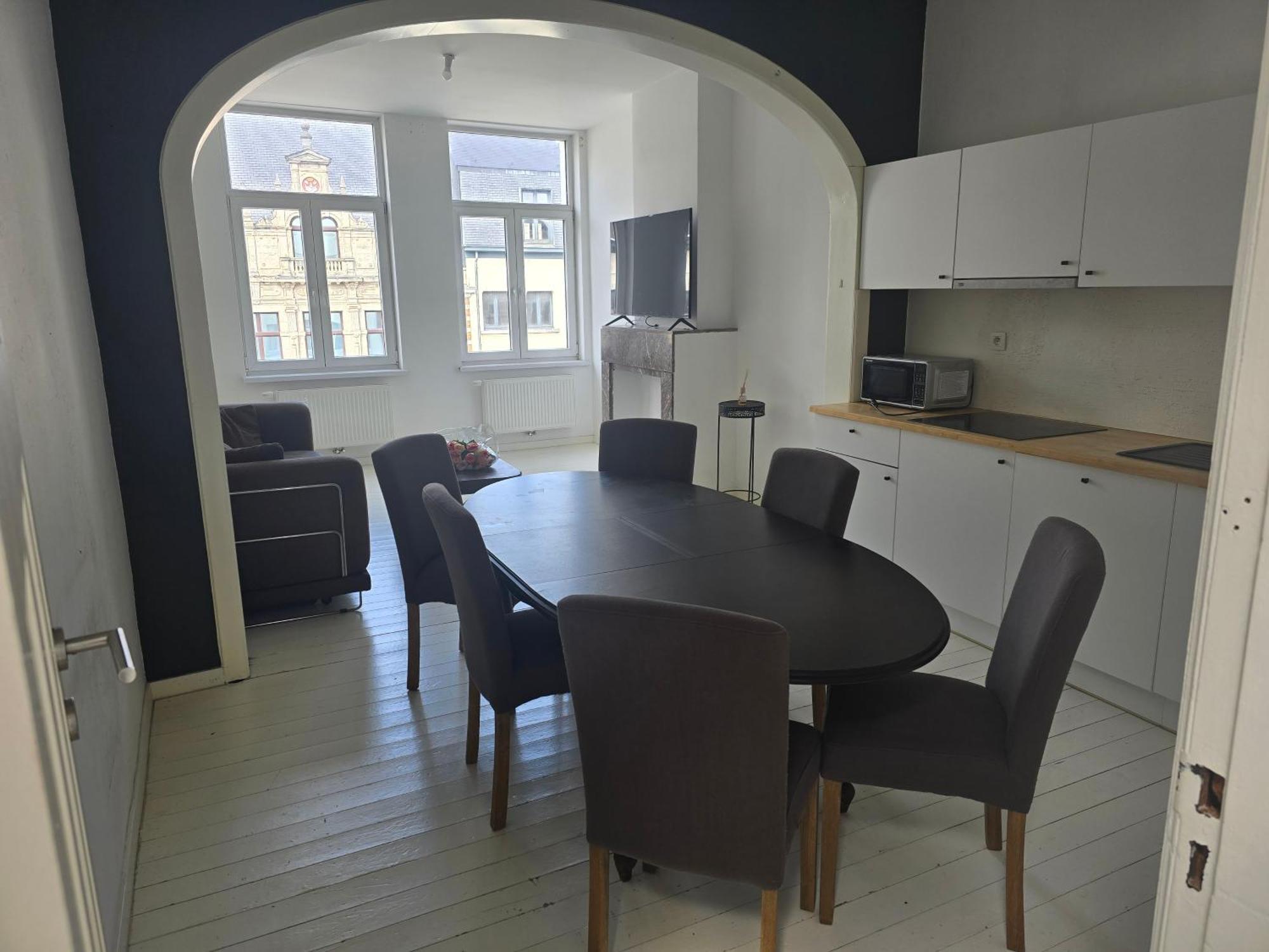Living History - Suikernest Aparthotel Antwerp Exterior photo