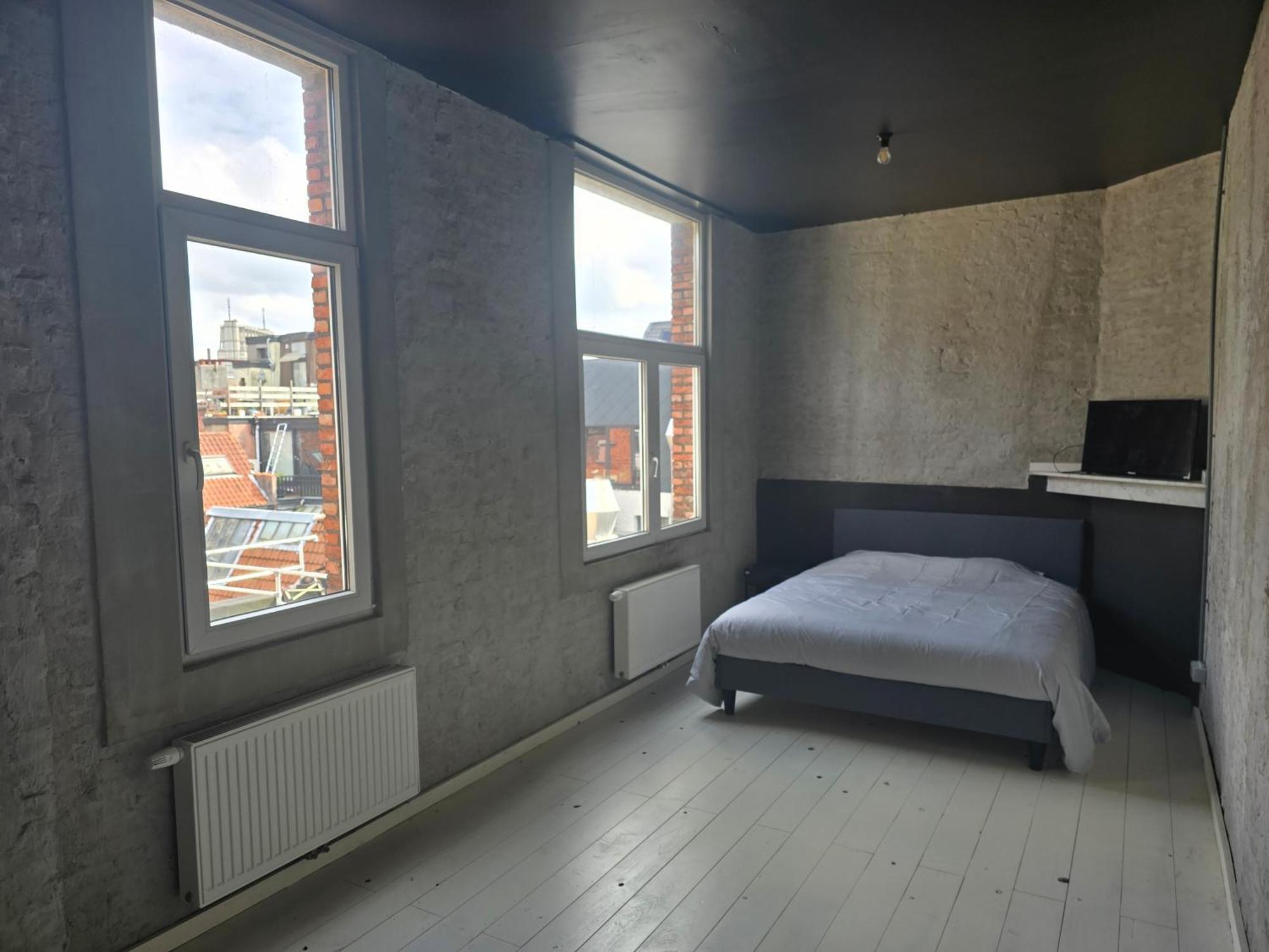 Living History - Suikernest Aparthotel Antwerp Exterior photo